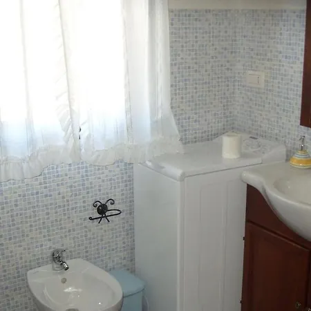 Сasa de vacaciones 2casadelfaro Con Giardino Bbq 600m Dal Mare