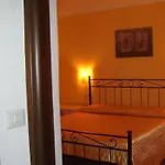 Сasa de vacaciones 2casadelfaro Con Giardino Bbq 600m Dal Mare Olbia