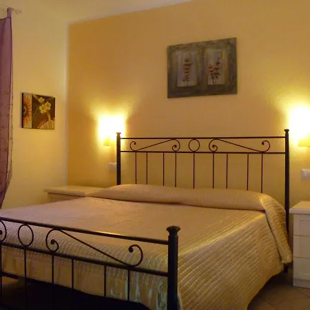 2casadelfaro Con Giardino Bbq 600m Dal Mare Holiday home *