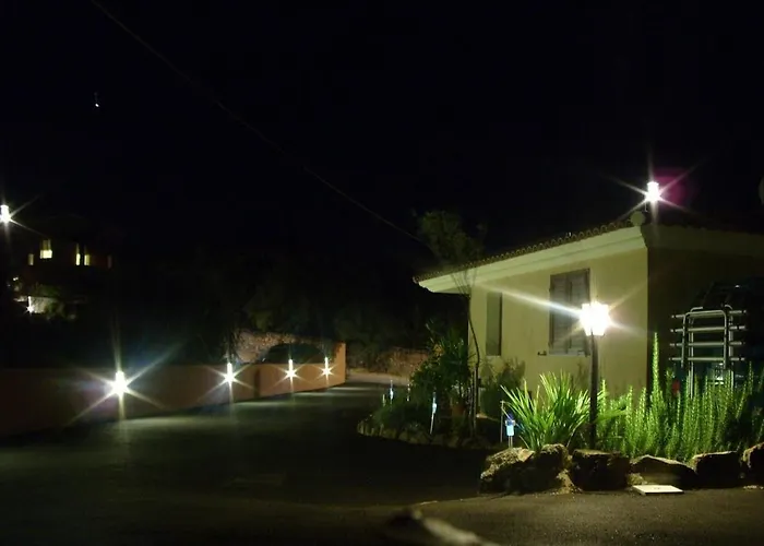 2casadelfaro Con Giardino Bbq 600m Dal Mare Olbia