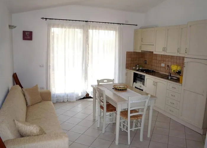 Holiday home 2casadelfaro Con Giardino Bbq 600m Dal Mare Olbia