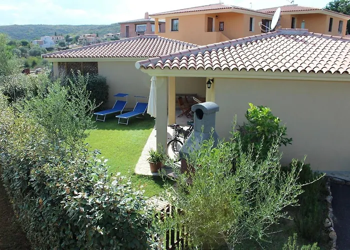 2casadelfaro Con Giardino Bbq 600m Dal Mare Olbia